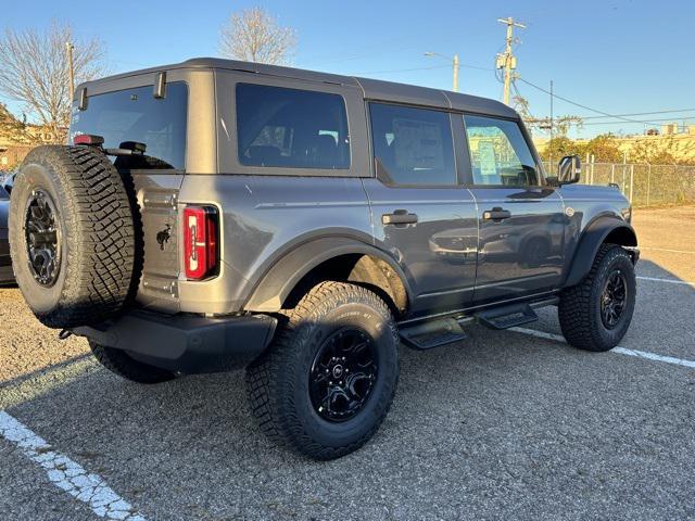 new 2024 Ford Bronco car, priced at $60,709