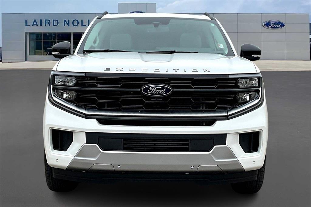 new 2025 Ford Expedition Max car, priced at $79,213