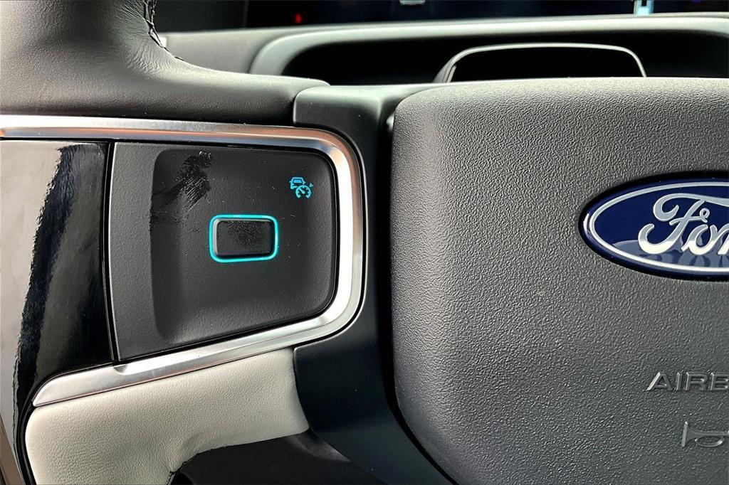 new 2025 Ford Expedition Max car, priced at $79,213