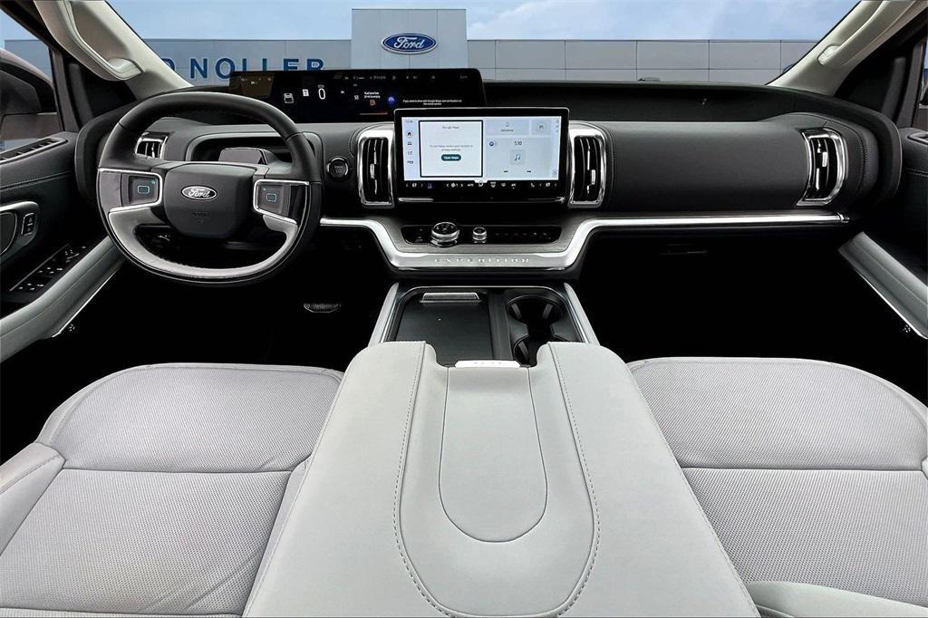 new 2025 Ford Expedition Max car, priced at $79,213