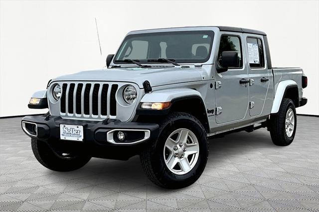 used 2023 Jeep Gladiator car, priced at $26,999