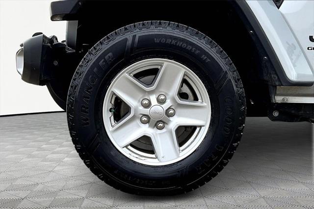 used 2023 Jeep Gladiator car, priced at $29,498