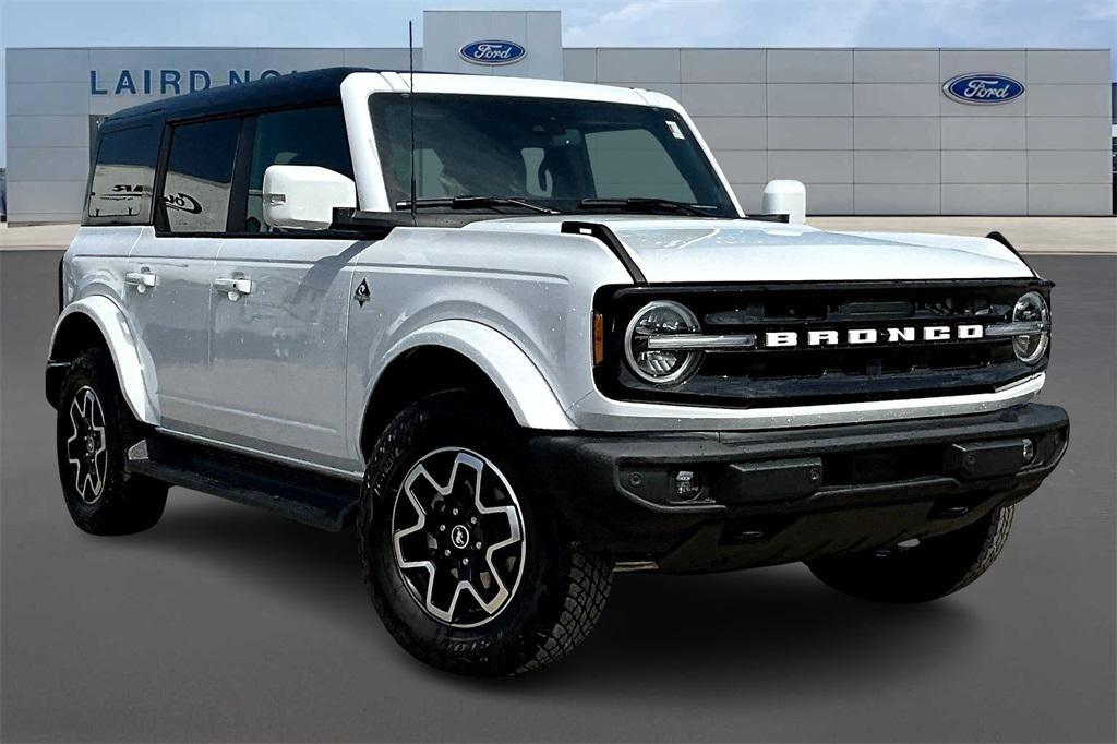 new 2025 Ford Bronco car, priced at $54,307
