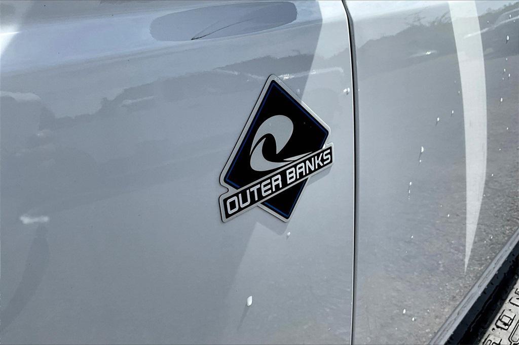 new 2025 Ford Bronco car, priced at $54,307