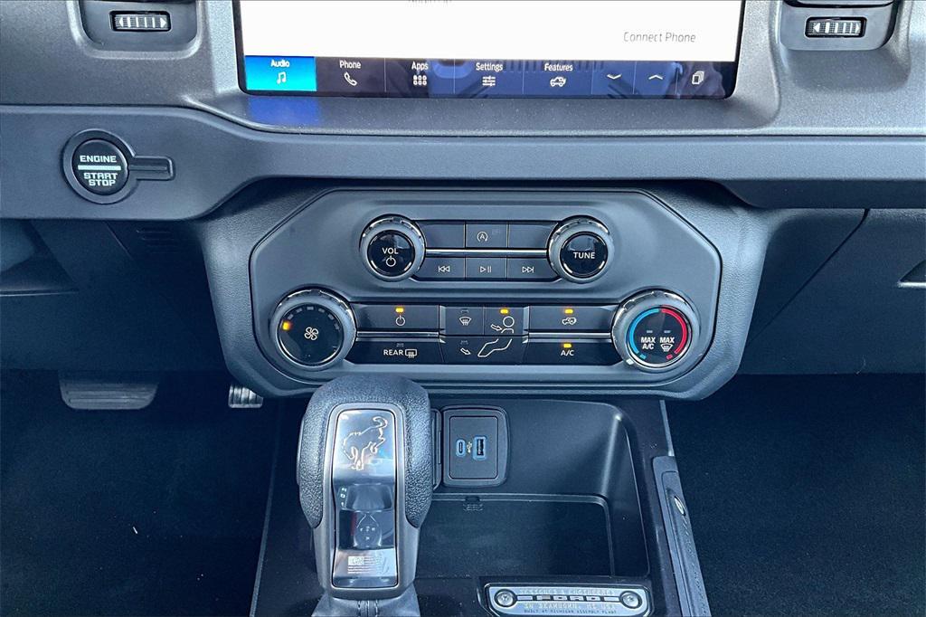 new 2025 Ford Bronco car, priced at $37,306