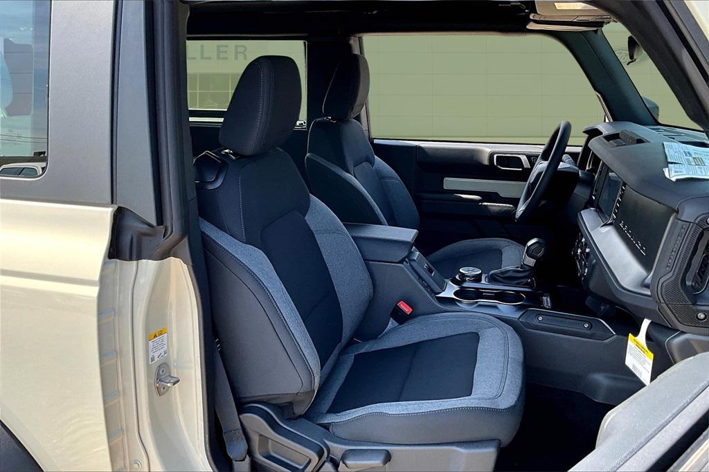 new 2025 Ford Bronco car, priced at $37,306