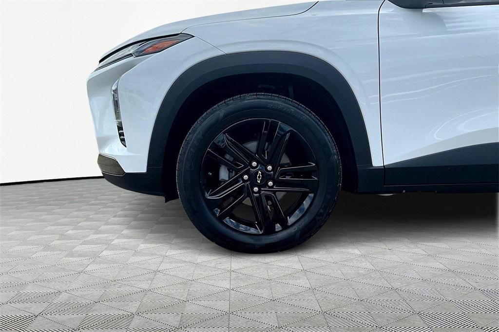 used 2024 Chevrolet Trax car, priced at $23,326