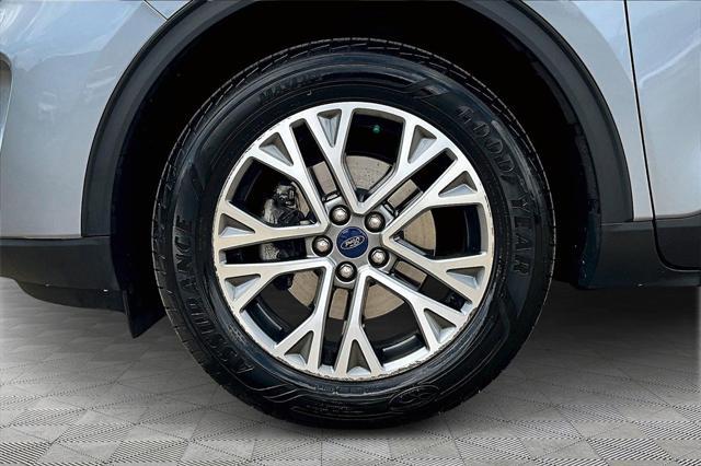 used 2022 Ford Escape car, priced at $24,668