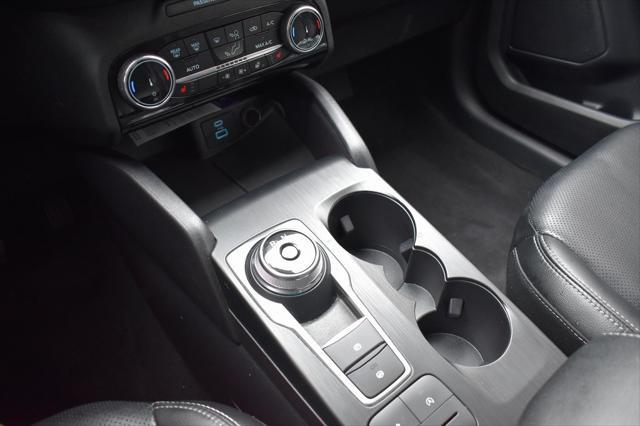 used 2022 Ford Escape car, priced at $24,872