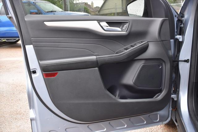 used 2022 Ford Escape car, priced at $24,872