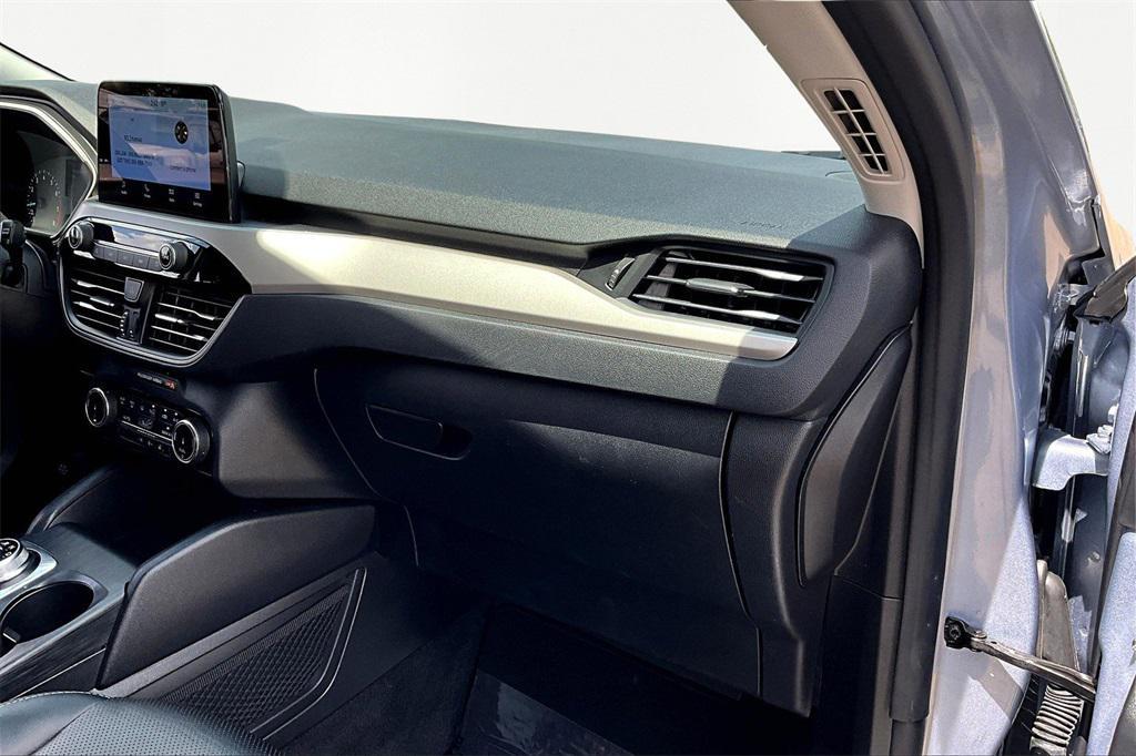 used 2022 Ford Escape car, priced at $21,999