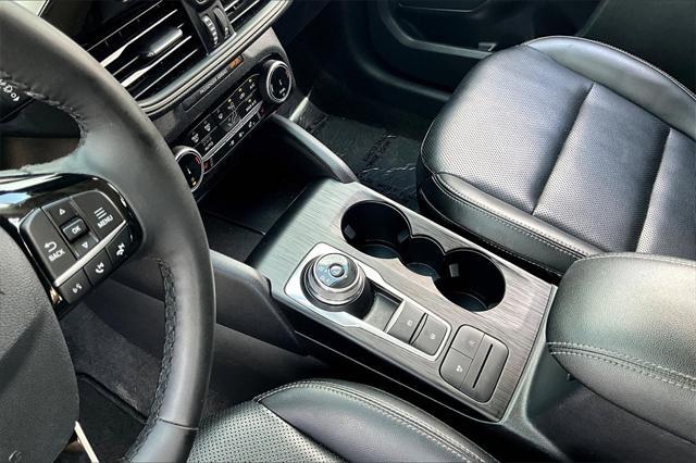 used 2022 Ford Escape car, priced at $24,668