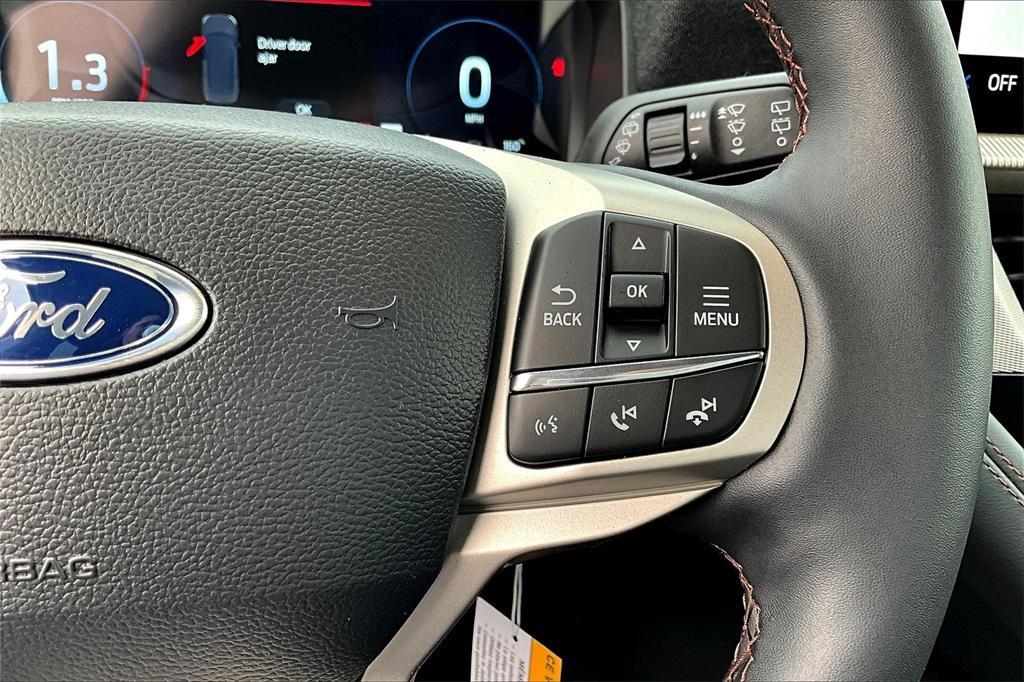new 2025 Ford Explorer car, priced at $45,312