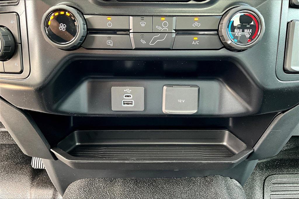 new 2025 Ford F-250 car, priced at $56,669