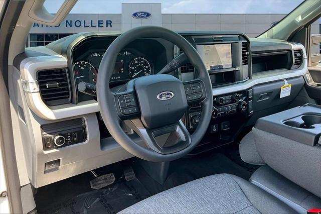 new 2025 Ford F-350 car, priced at $53,089