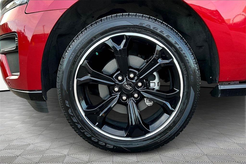 used 2022 Ford Expedition Max car, priced at $55,581