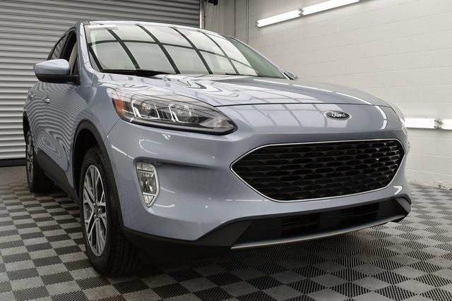 used 2022 Ford Escape car, priced at $25,714