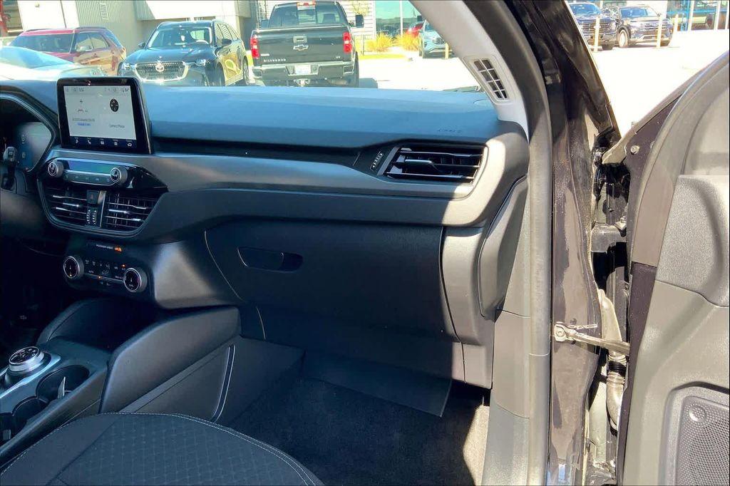 used 2024 Ford Escape car, priced at $22,491