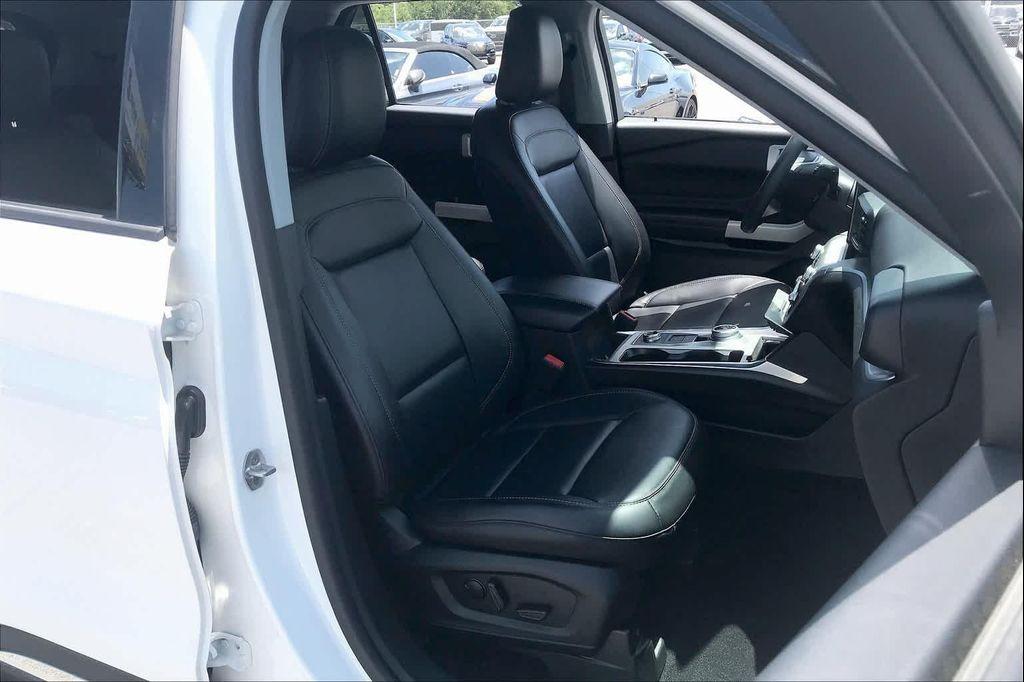 used 2022 Ford Explorer car, priced at $35,300