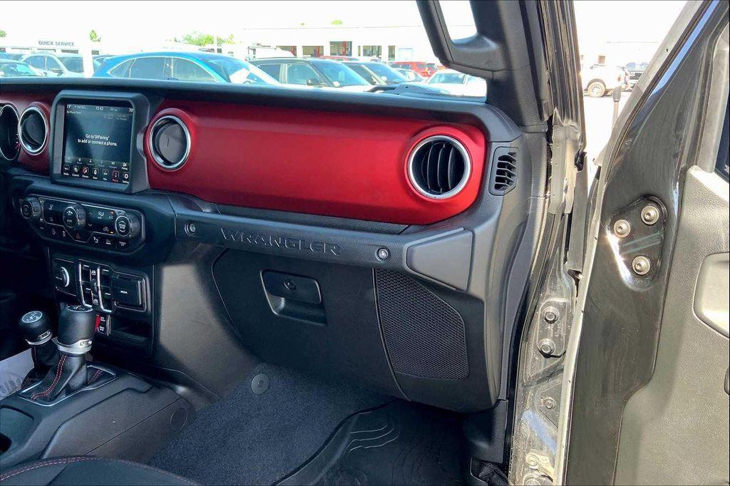 used 2021 Jeep Wrangler Unlimited car, priced at $33,217