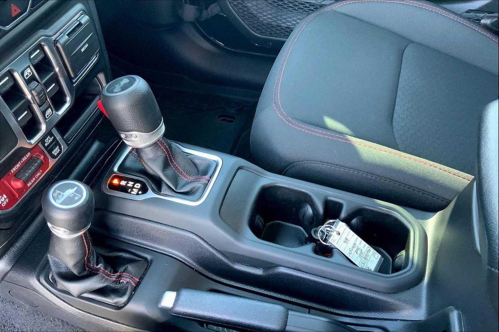 used 2021 Jeep Wrangler Unlimited car, priced at $33,217