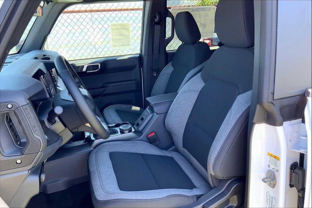 new 2025 Ford Bronco car, priced at $45,688