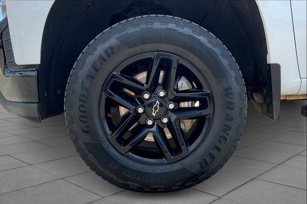 used 2021 Chevrolet Silverado 1500 car, priced at $40,900