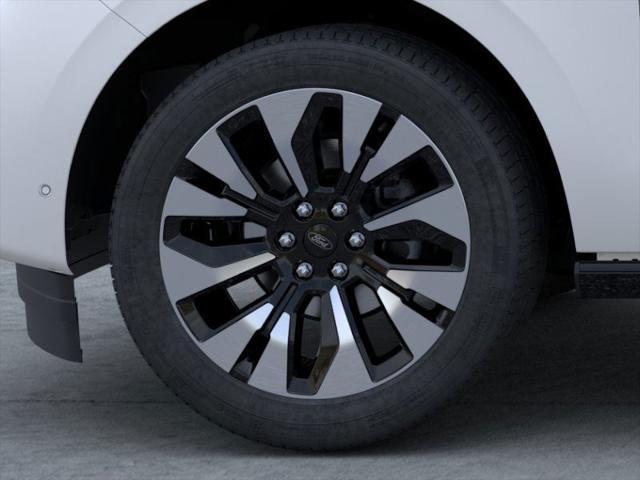 new 2025 Ford Expedition car, priced at $80,230