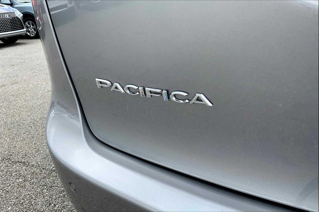 used 2019 Chrysler Pacifica car, priced at $25,900