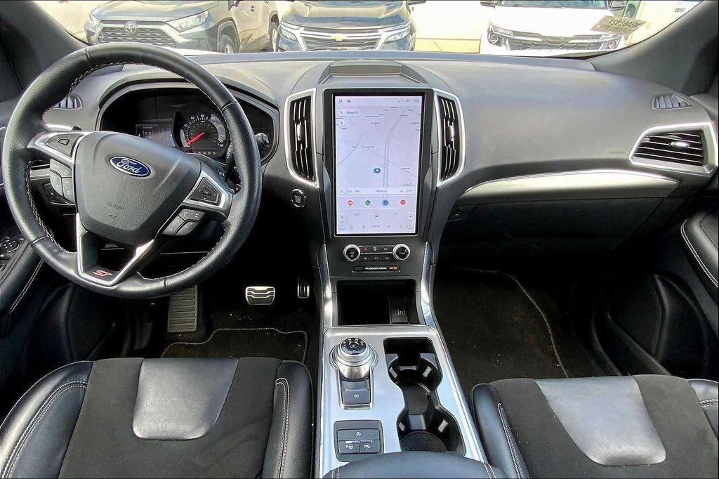 used 2022 Ford Edge car, priced at $34,989