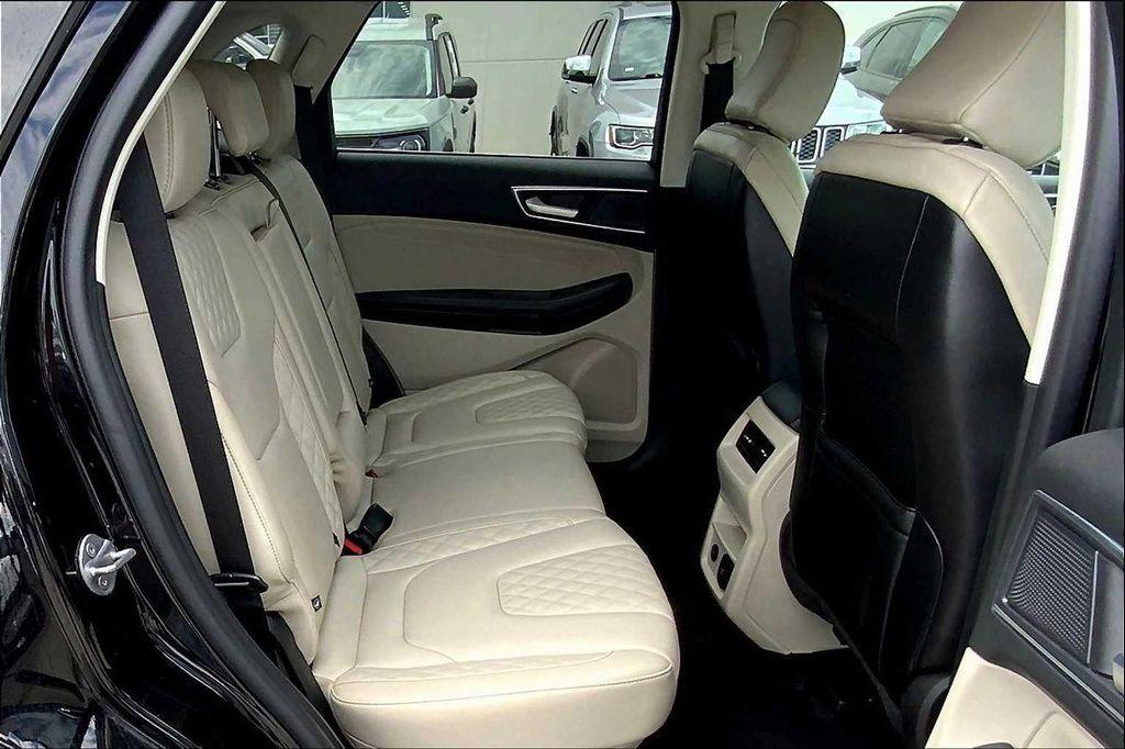 used 2024 Ford Edge car, priced at $27,500