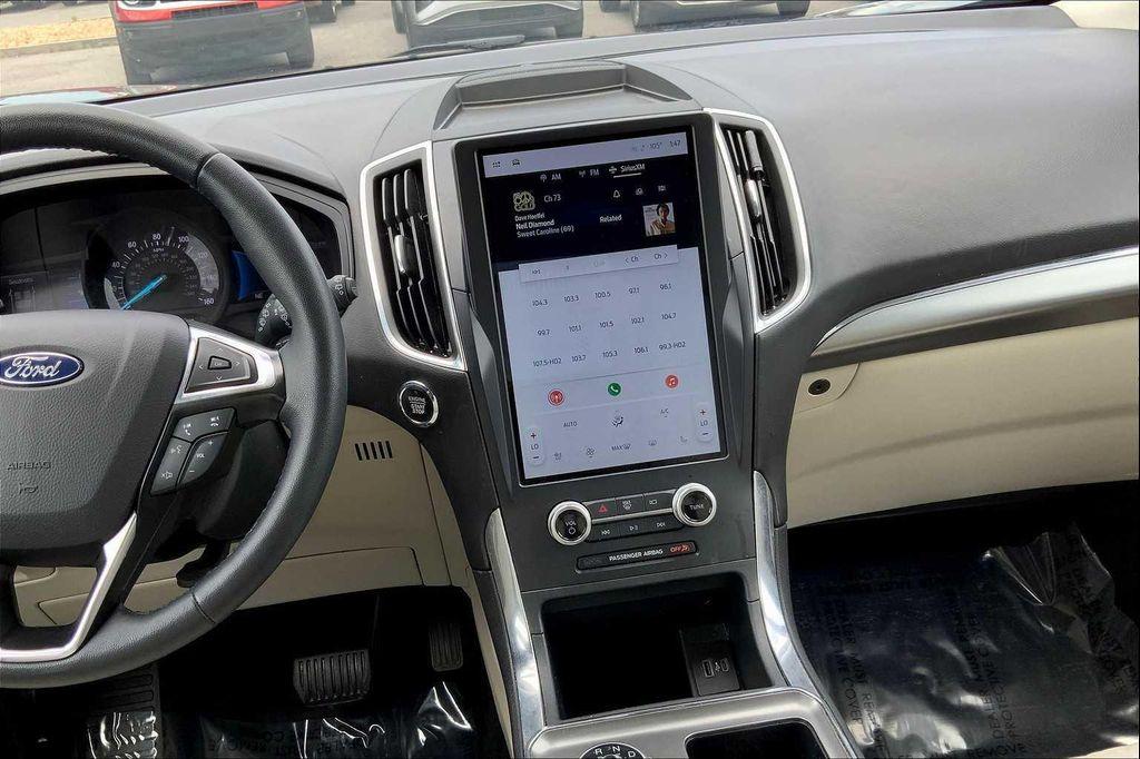 used 2024 Ford Edge car, priced at $27,500