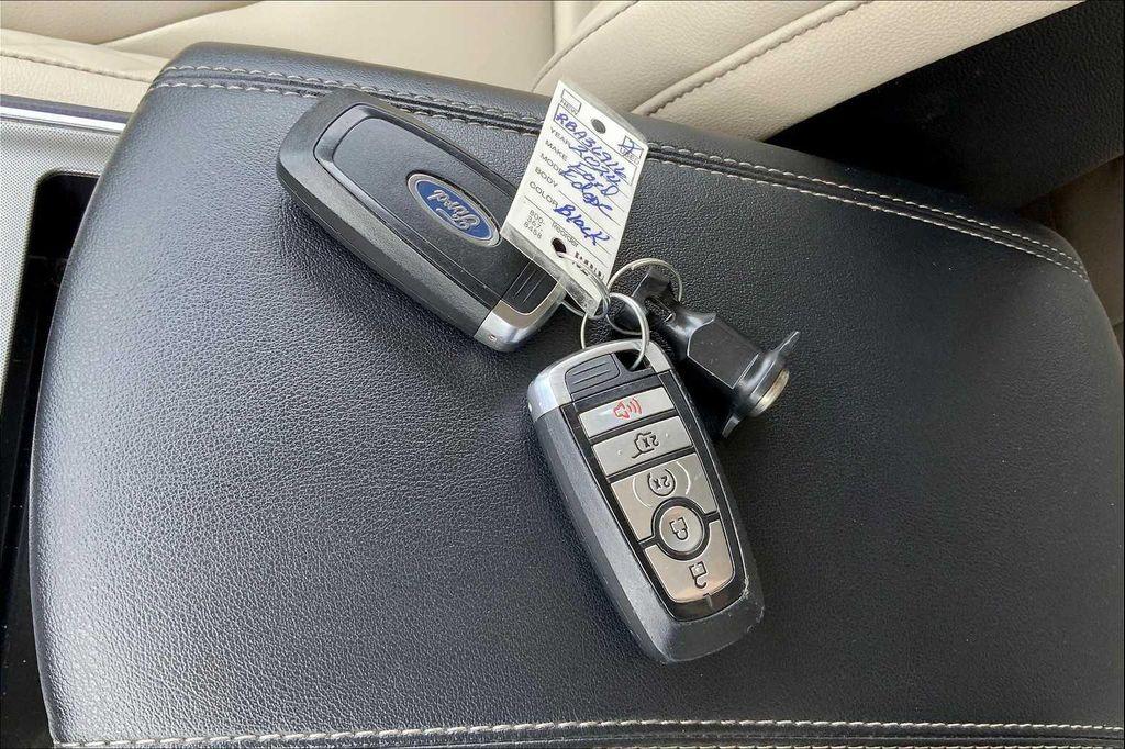 used 2024 Ford Edge car, priced at $27,500