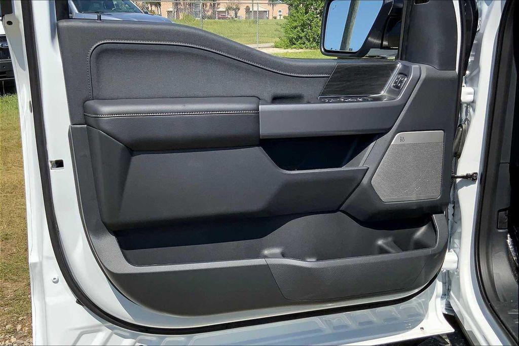 new 2025 Ford F-150 car, priced at $70,138