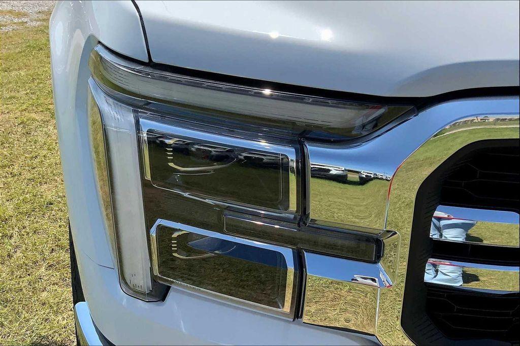 new 2025 Ford F-150 car, priced at $70,138