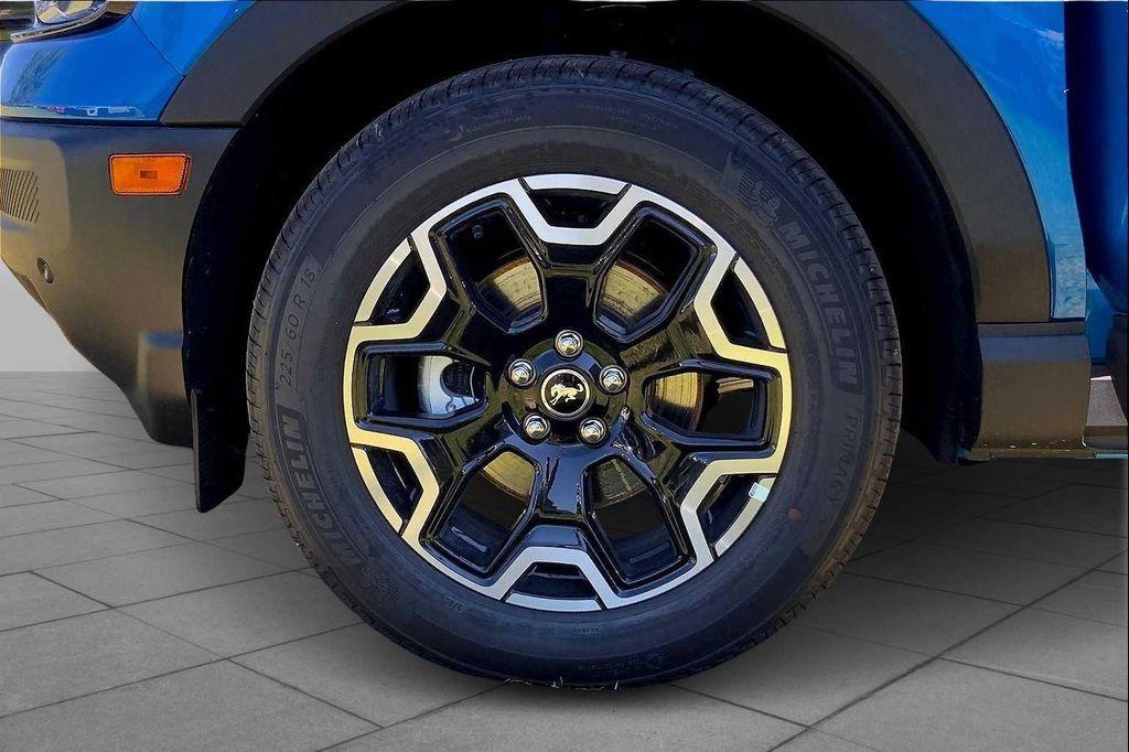 new 2025 Ford Bronco Sport car, priced at $37,848