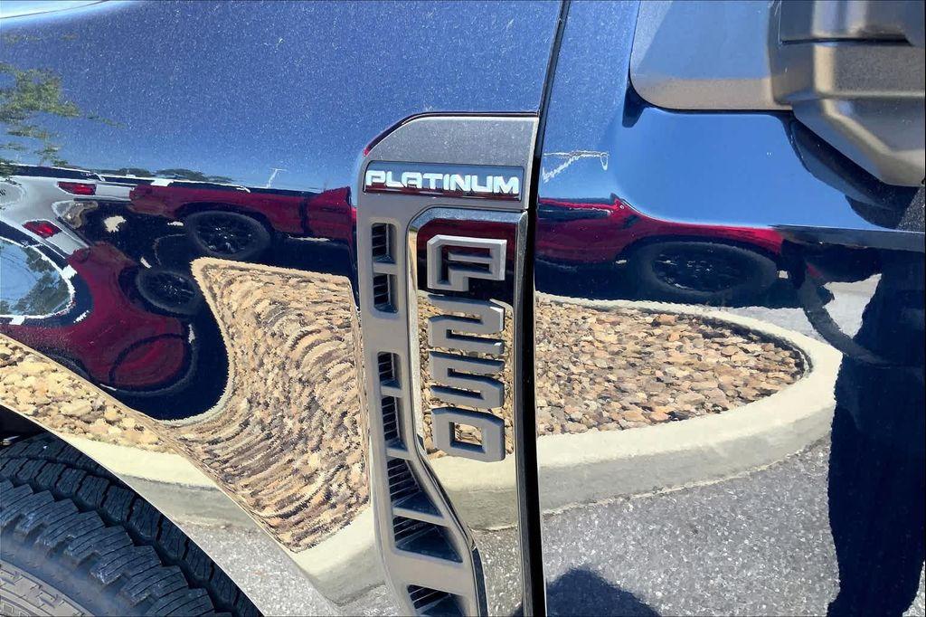 new 2025 Ford F-250 car, priced at $88,816