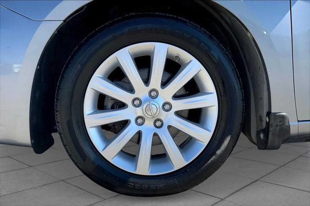 used 2013 Chrysler 200 car, priced at $9,489