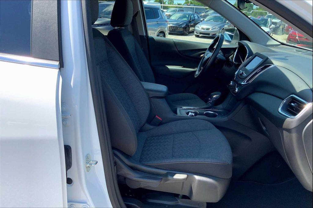 used 2022 Chevrolet Equinox car, priced at $20,344
