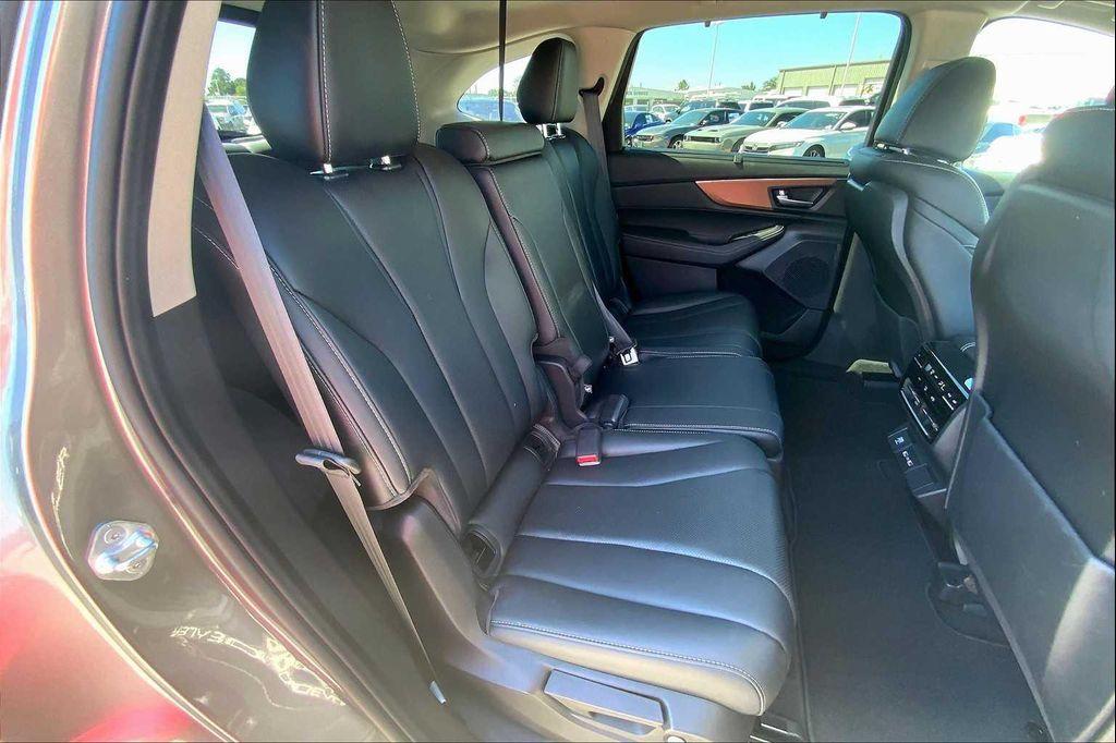 used 2022 Acura MDX car, priced at $37,989