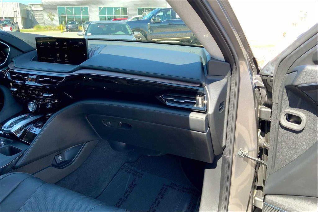 used 2022 Acura MDX car, priced at $37,989