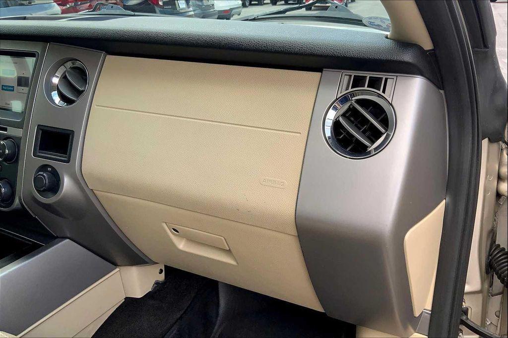 used 2017 Ford Expedition car, priced at $20,989