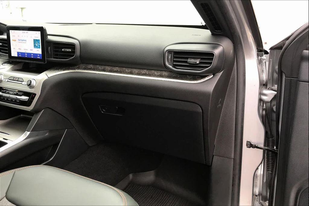 used 2022 Ford Explorer car, priced at $32,991