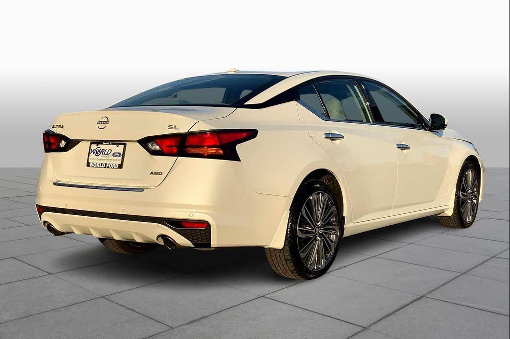 used 2023 Nissan Altima car, priced at $24,989