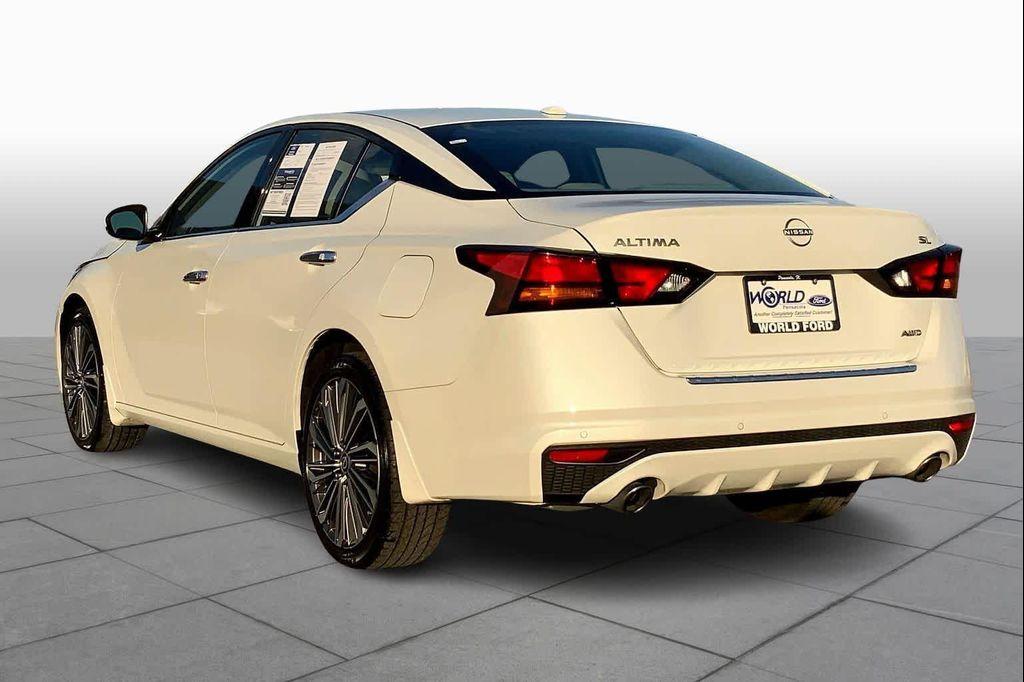 used 2023 Nissan Altima car, priced at $24,989