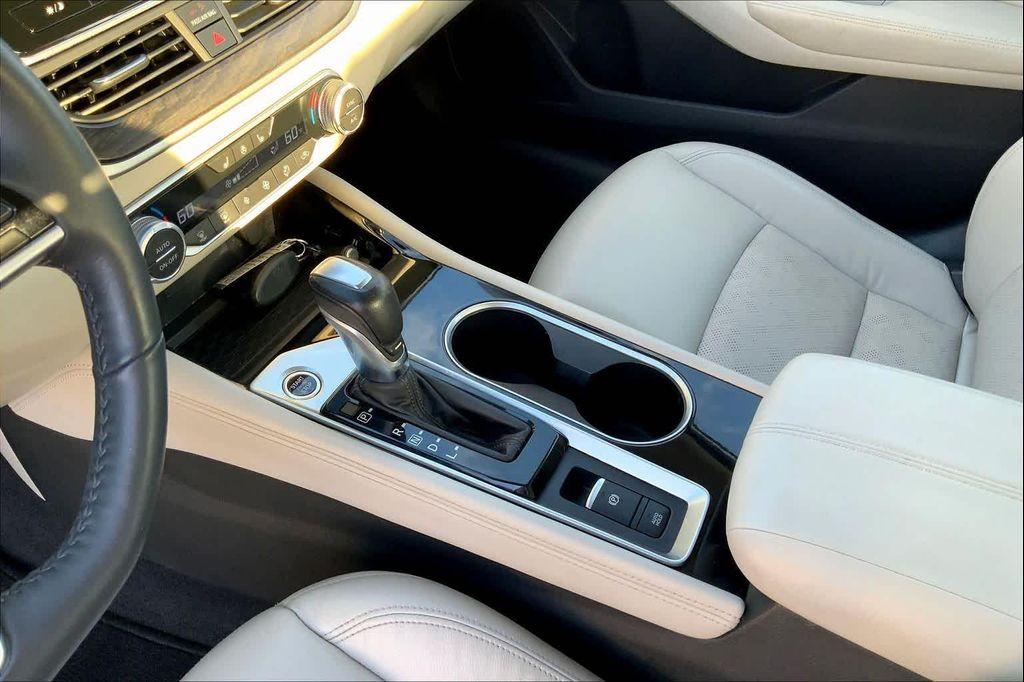 used 2023 Nissan Altima car, priced at $24,989