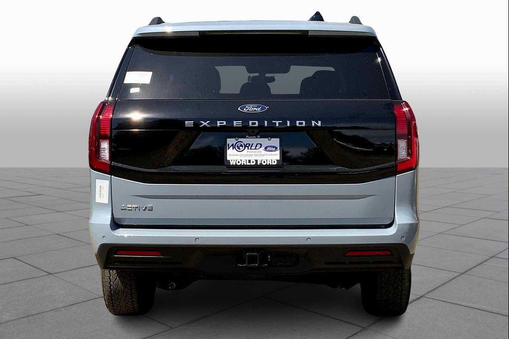 new 2025 Ford Expedition car, priced at $66,455