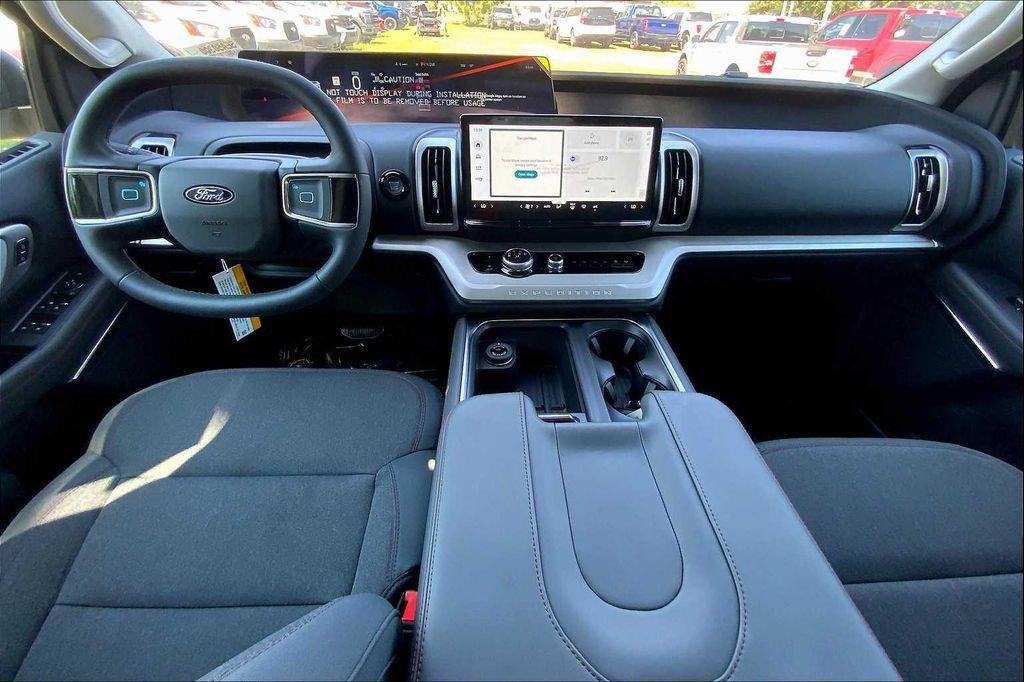 new 2025 Ford Expedition car, priced at $66,455