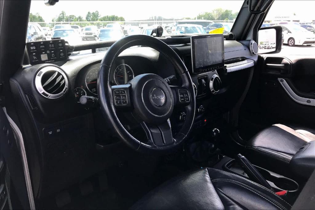 used 2013 Jeep Wrangler Unlimited car, priced at $17,100