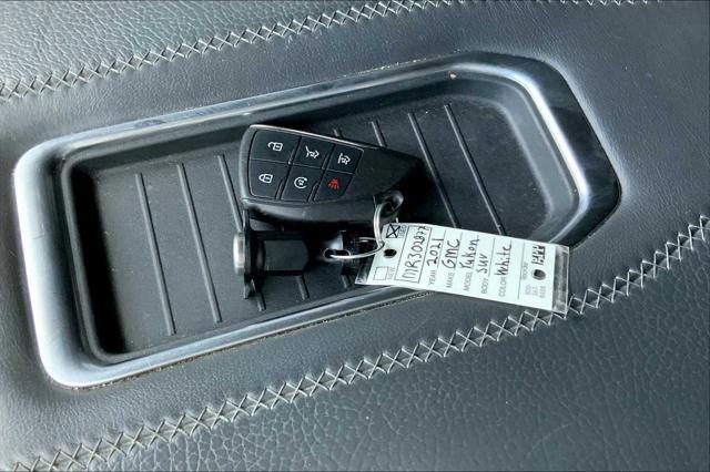 used 2021 GMC Yukon car, priced at $47,589